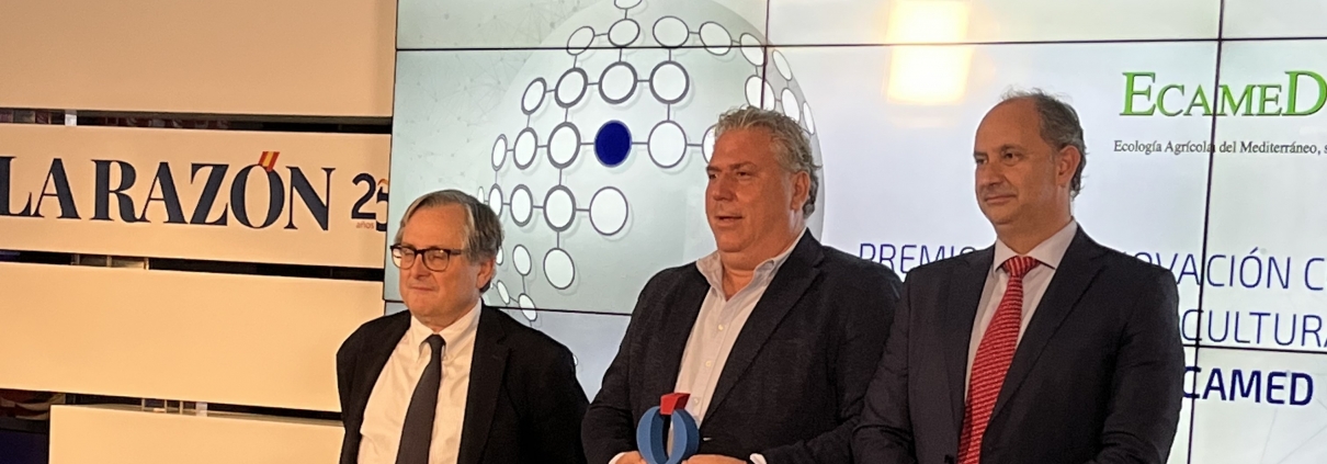 José Luis Puche Aroca recoge el premio